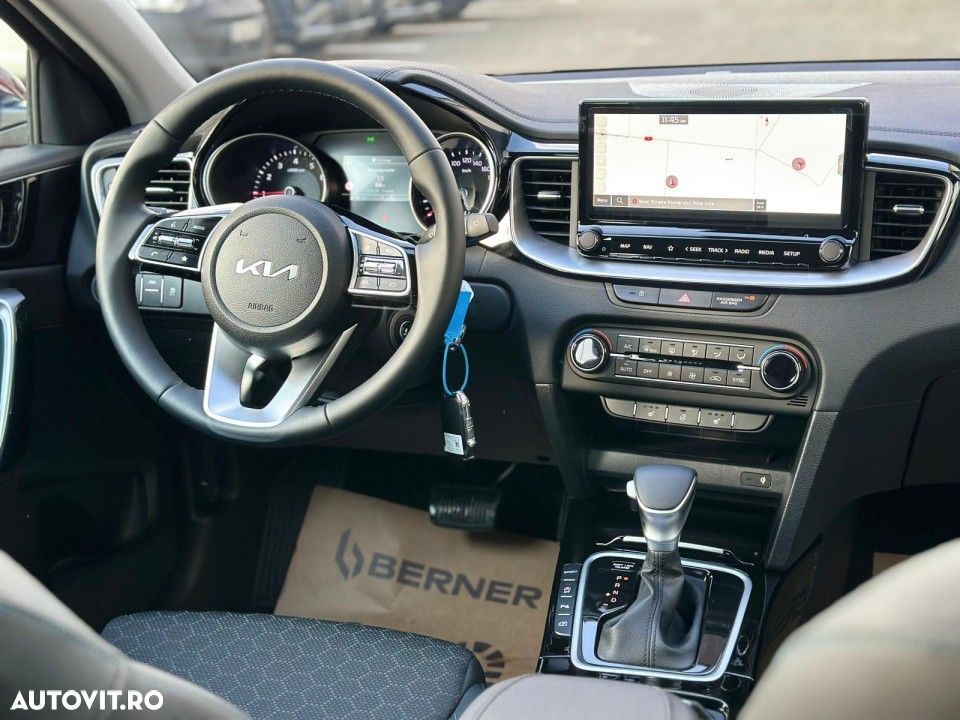 Kia XCeed - 11
