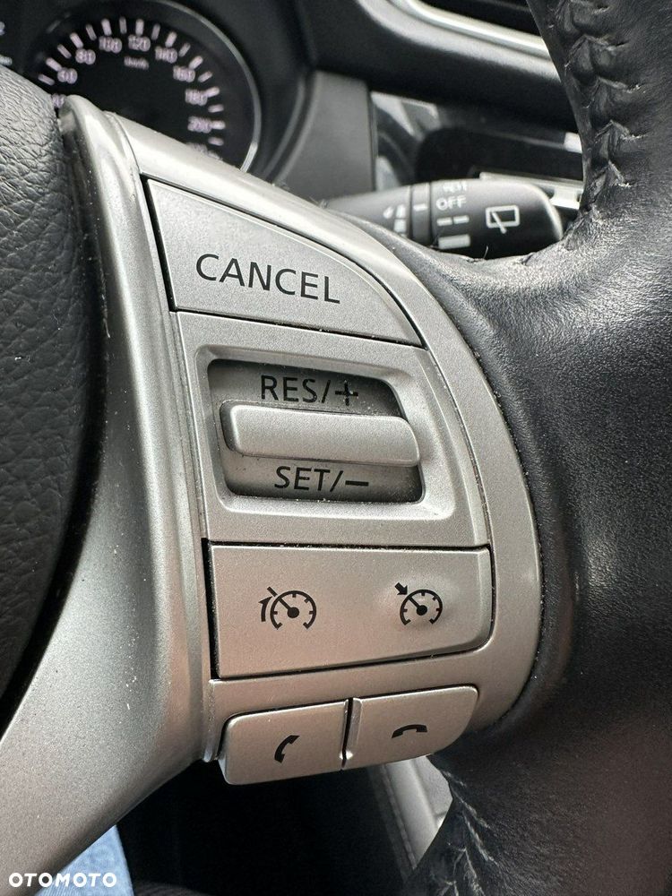Nissan Qashqai - 18