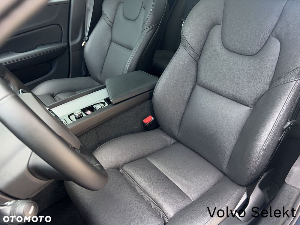 Volvo V60 B4 B Plus Dark - 14