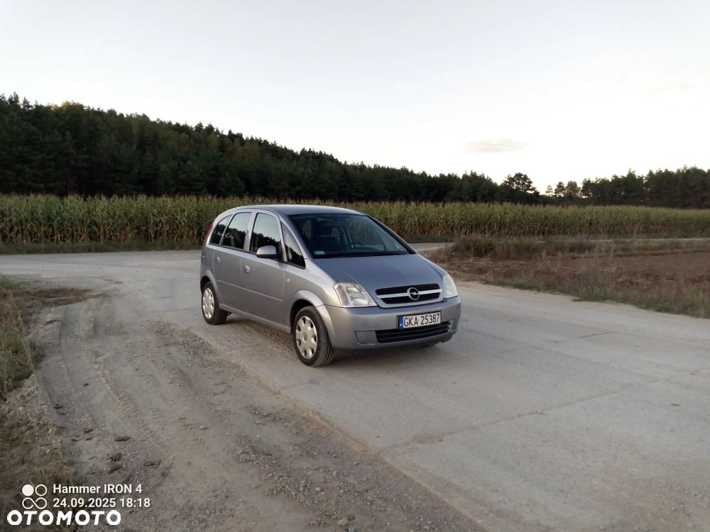 Opel Meriva - 8