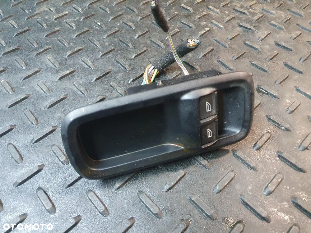FORD FIESTA MK7 Przyciski/przełącznik otwierania szyb BA6T14A132EC EUROPA + WTYCZKA INSTALACJA - 1