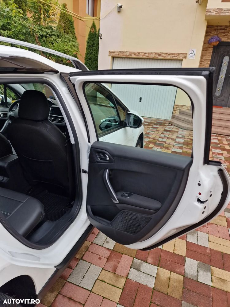 Peugeot 2008 1.2 PureTech Turbo EAT6 S&S Active - 8
