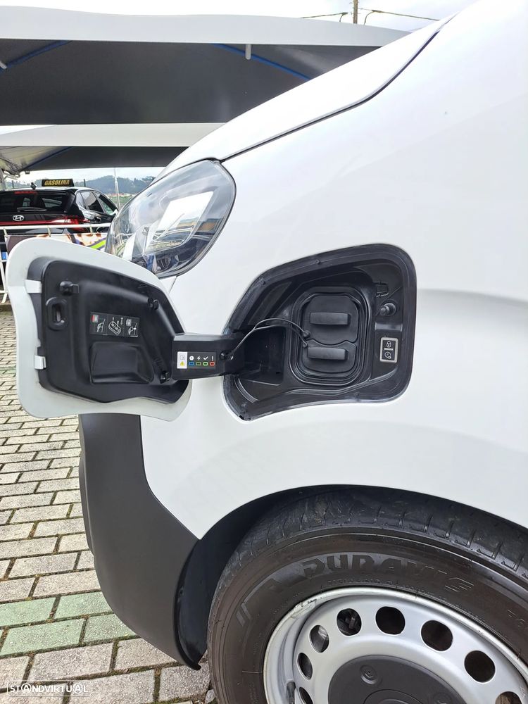 Opel Vivaro-e 75 KWH MWB Isotermica Frigorifica Congelação - 29