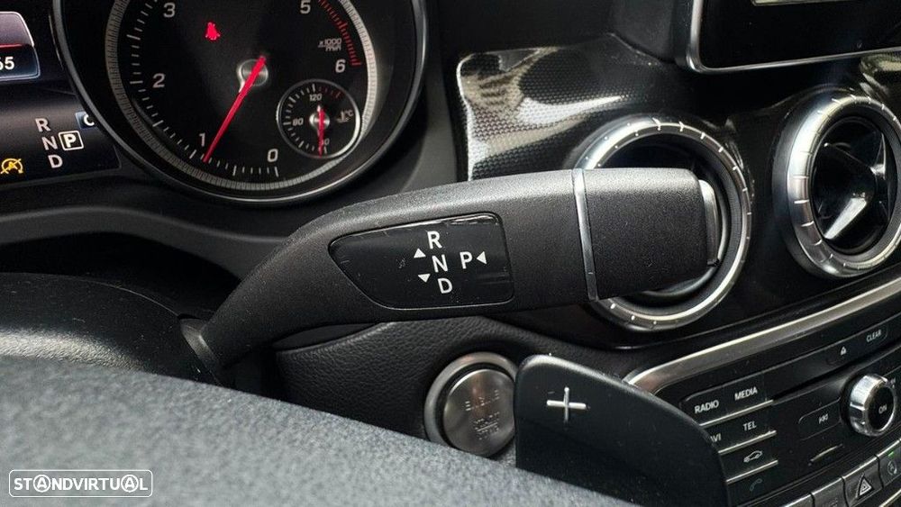 Mercedes-Benz CLA 180 - 19