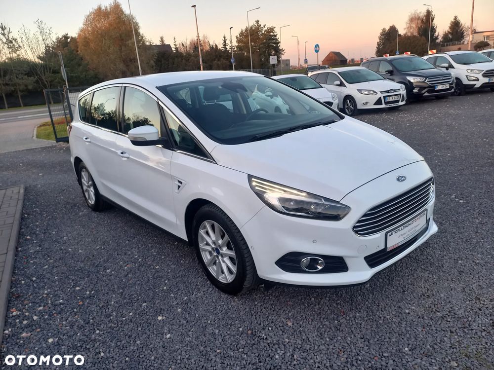 Ford S-Max 2.0 TDCi Titanium PowerShift - 9