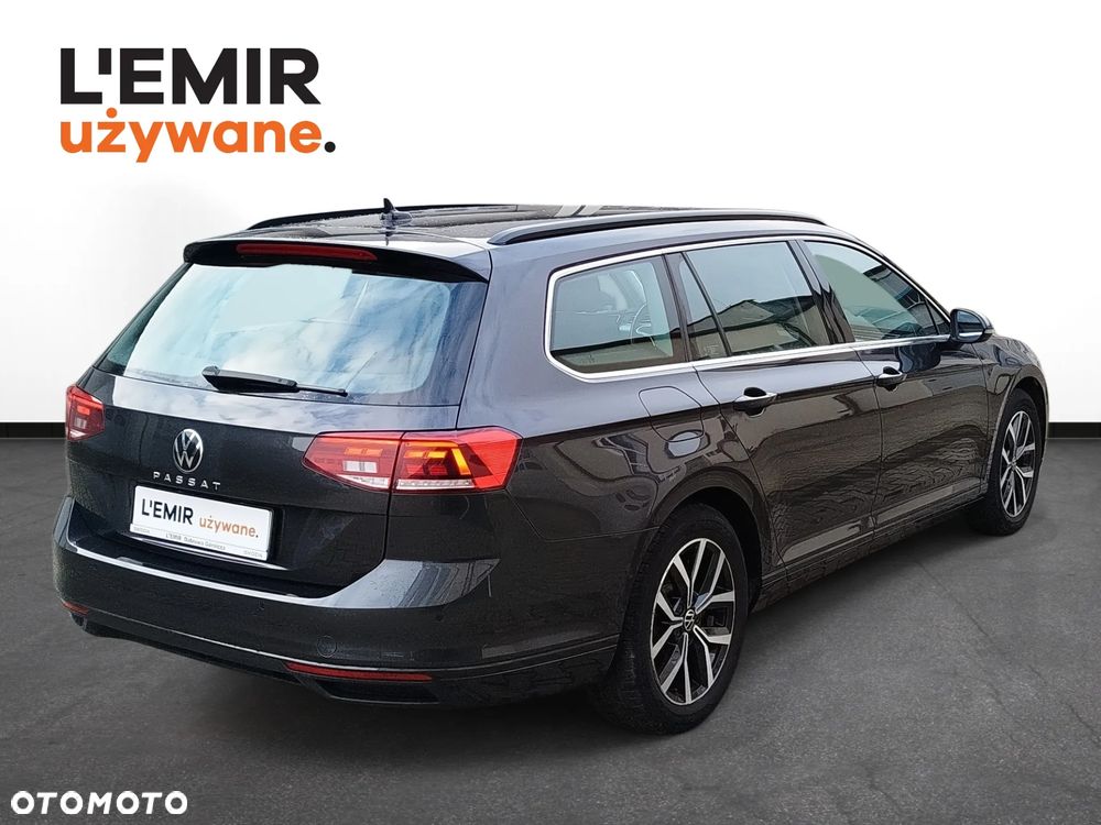 Volkswagen Passat Variant 1.5 TSI EVO Business DSG - 2