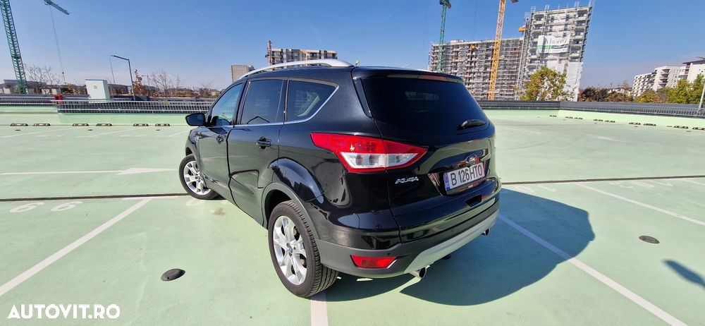 Ford Kuga 2.0 TDCi 4x4 Aut. Titanium - 3