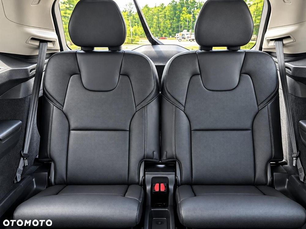 Volvo XC 90 T6 AWD Inscription 7os - 27