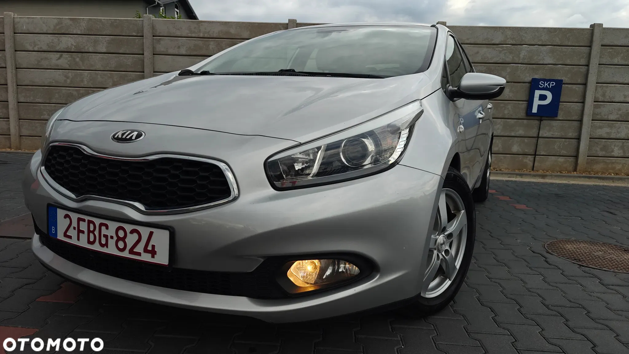 Kia Ceed Cee'd 1.4 CRDi M - 9