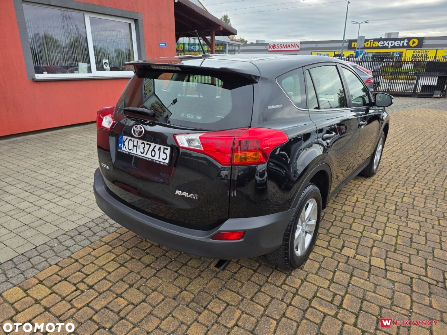 Toyota RAV4 - 11