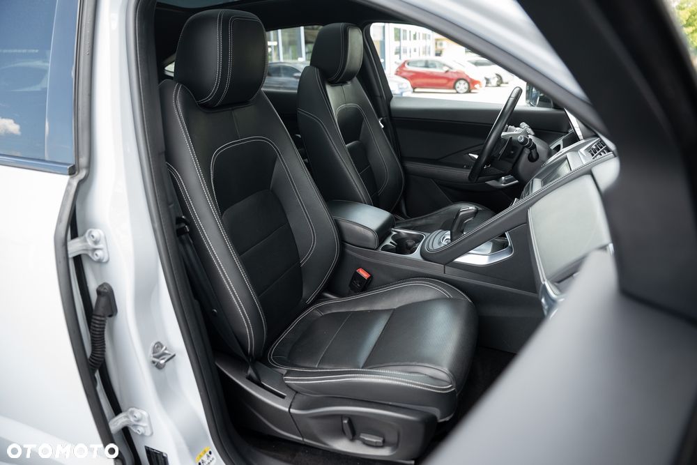 Jaguar E-Pace D180 AWD R-Dynamic S - 25