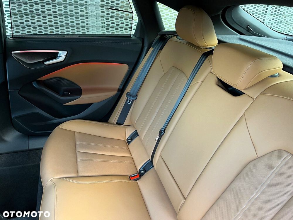 Audi A5 Limousine - 25