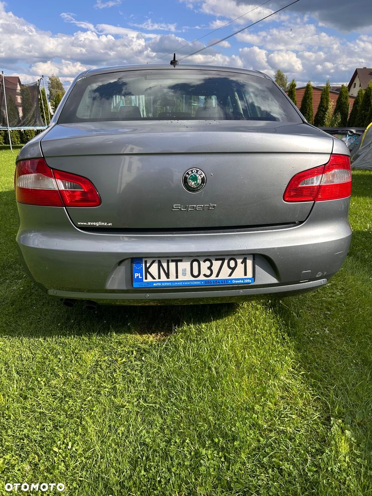 Skoda Superb 1.9 TDI Elegance - 2