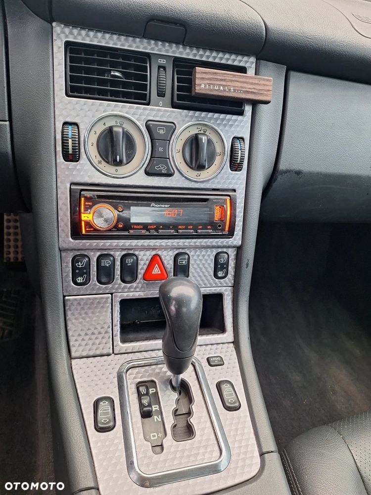 Mercedes-Benz SLK - 15