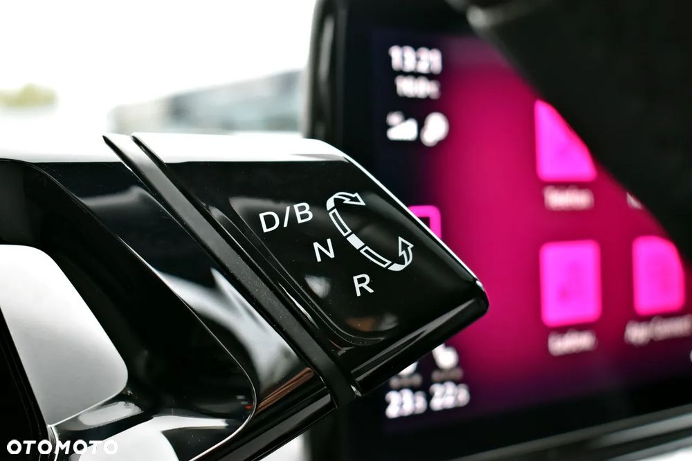 Volkswagen ID.5 77kWh Pro Performance - 19