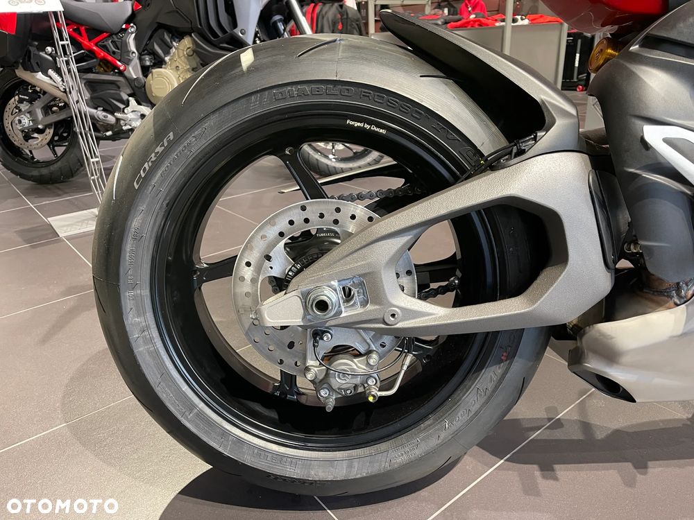 Ducati Streetfighter V4 - 15