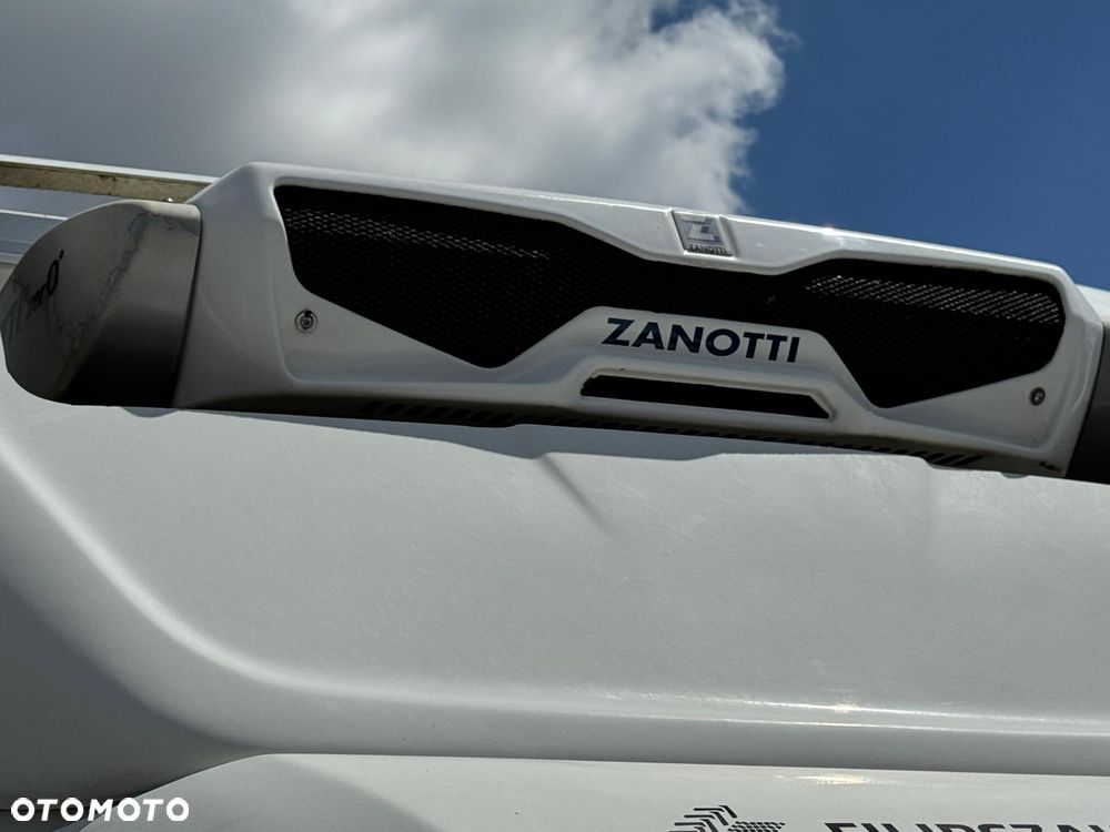 Iveco Daily 50C18 50-180 Chłodnia 8 10 12 palet do wyboru Winda 1t - 16