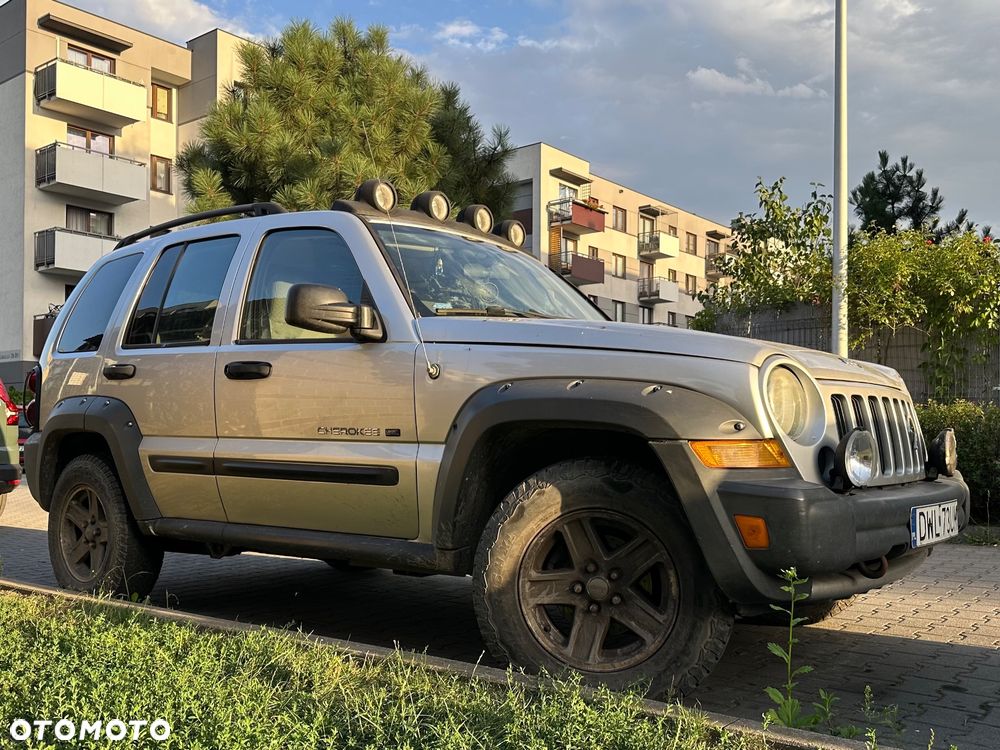 Jeep Liberty - 3
