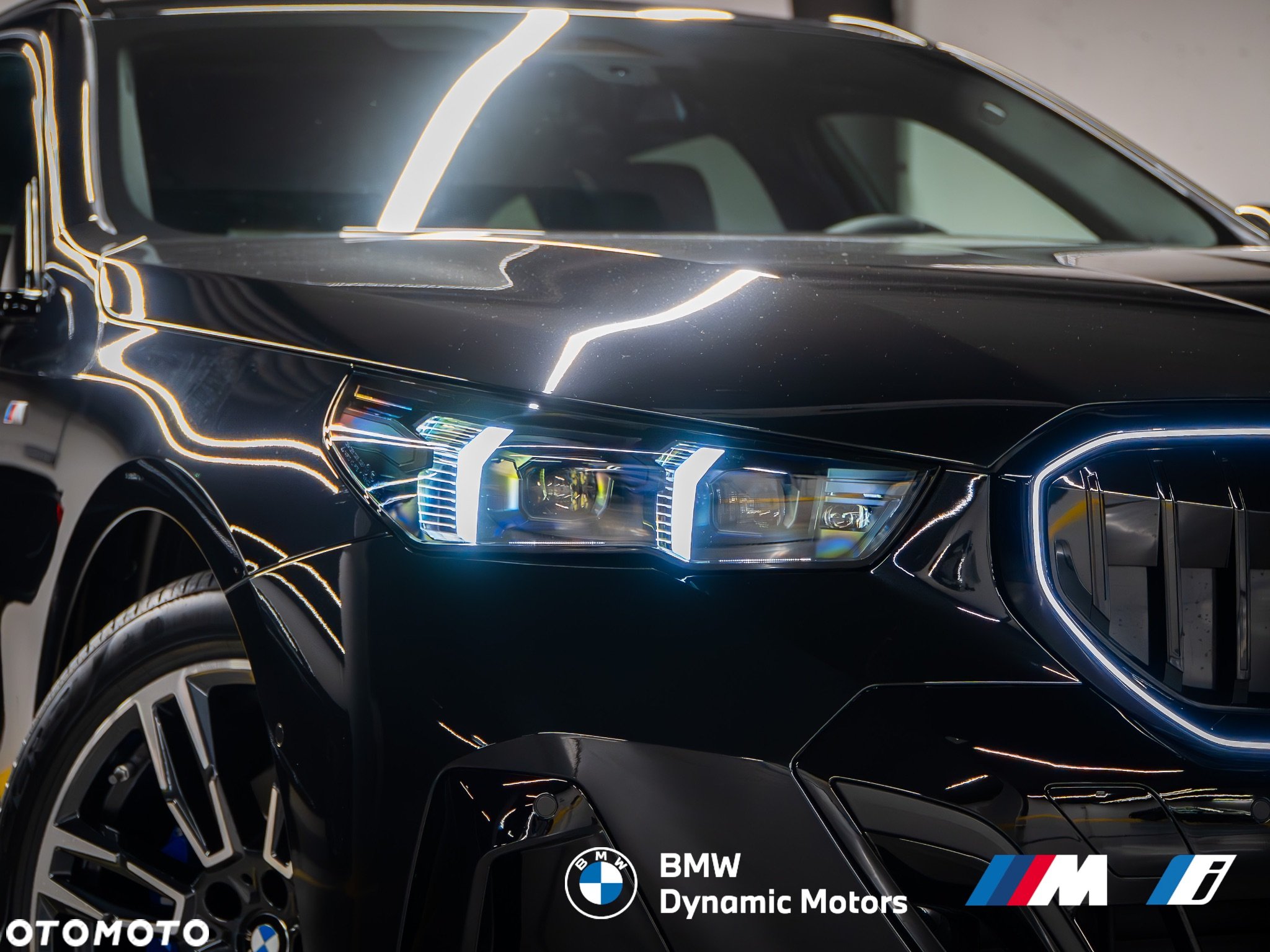 BMW Seria 5 520d xDrive Touring - 8