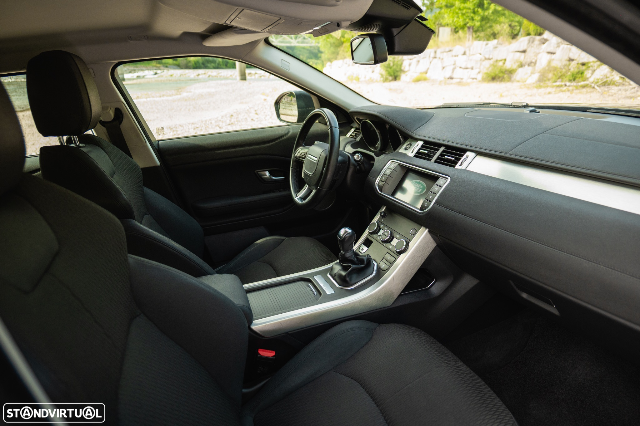 Land Rover Range Rover Evoque 2.0 D150 R-Dynamic - 40