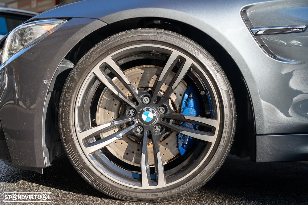 BMW M4 Auto - 3