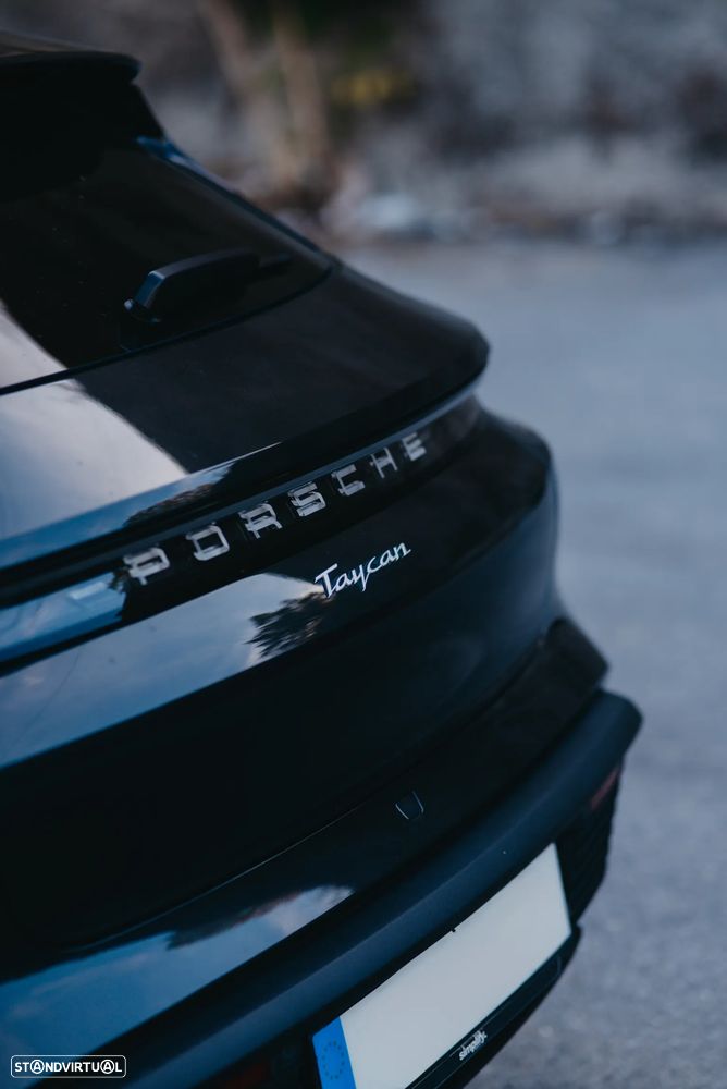 Porsche Taycan Sport Turismo - 47