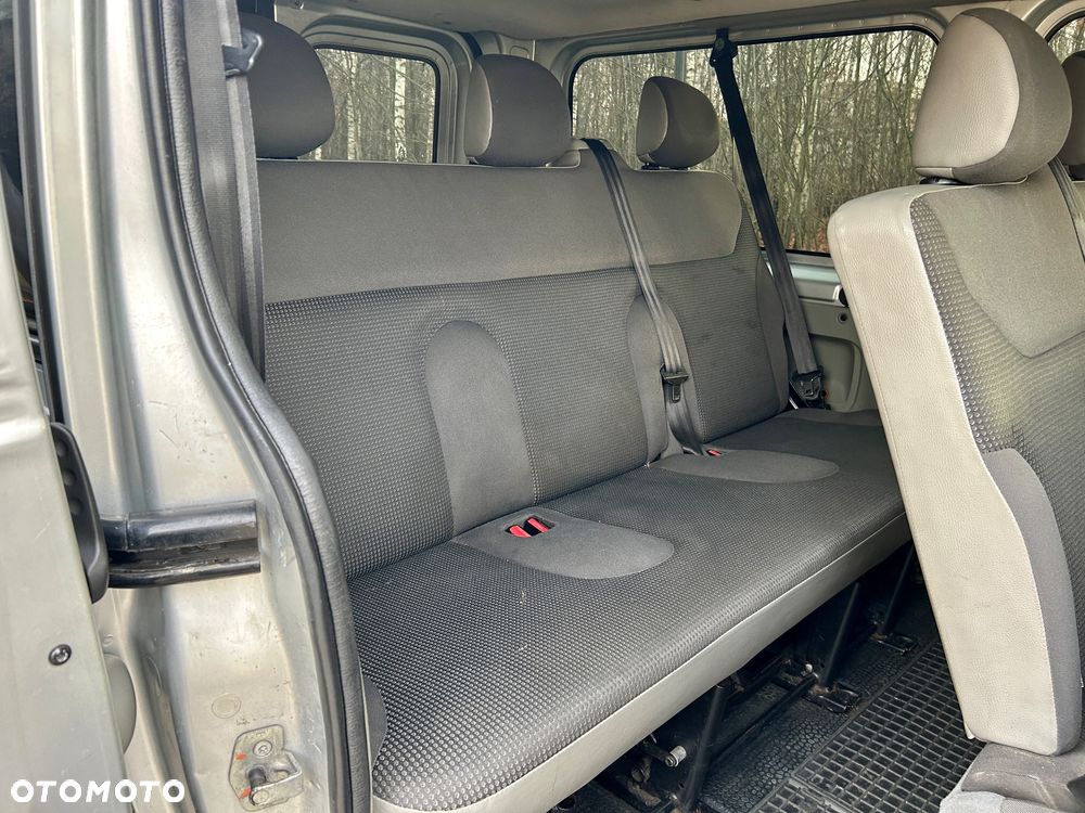 Opel Vivaro L2H1 2.9t Edition - 14