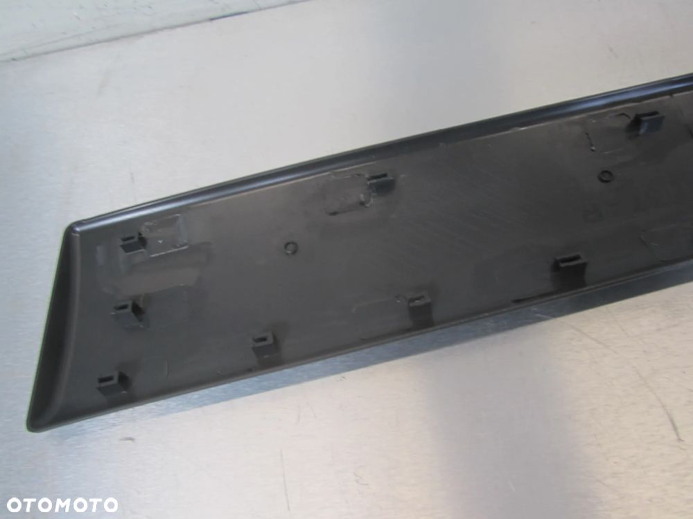 Renault Trafic-Vivaro 01-14 listwa na drzwi prawy bok x3 - 3