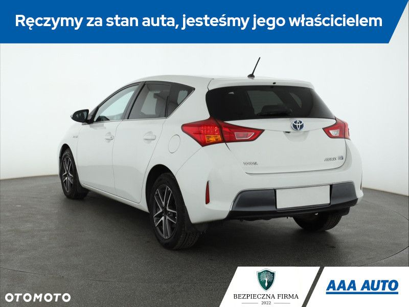 Toyota Auris - 5