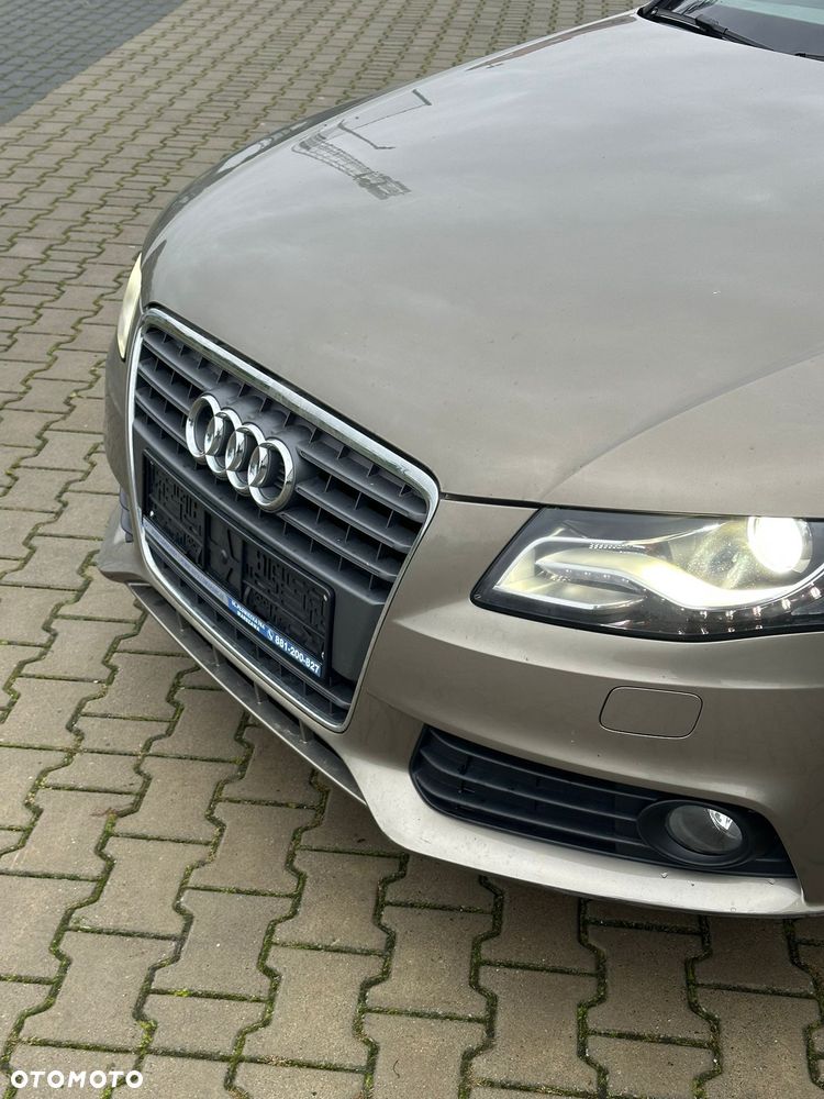 Audi A4 - 8