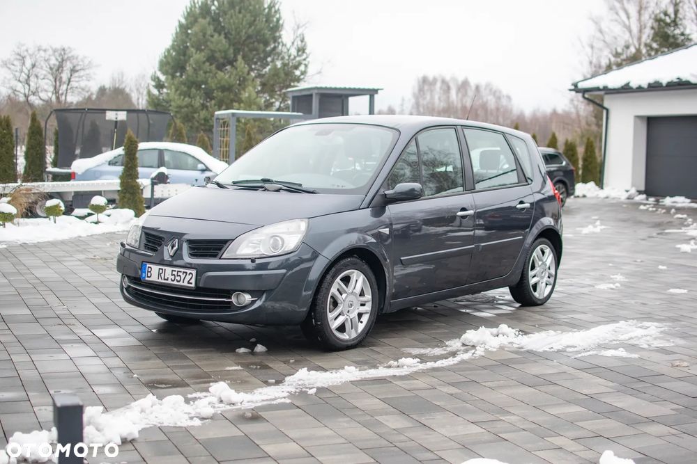 Renault Scenic - 26