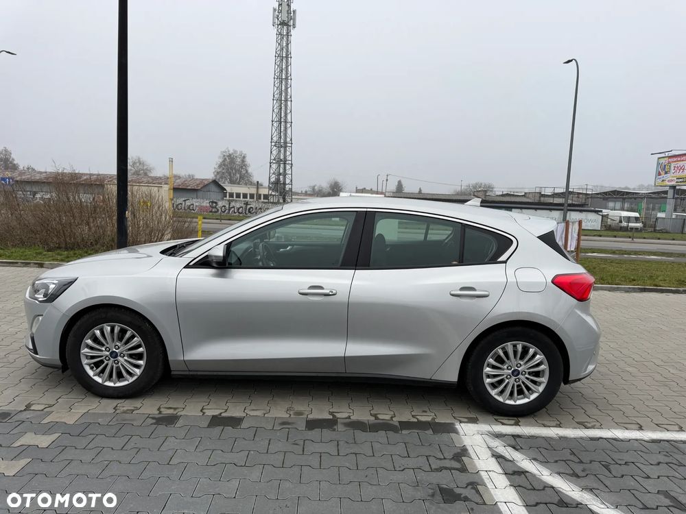 Ford Focus 1.5 EcoBlue Titanium - 6