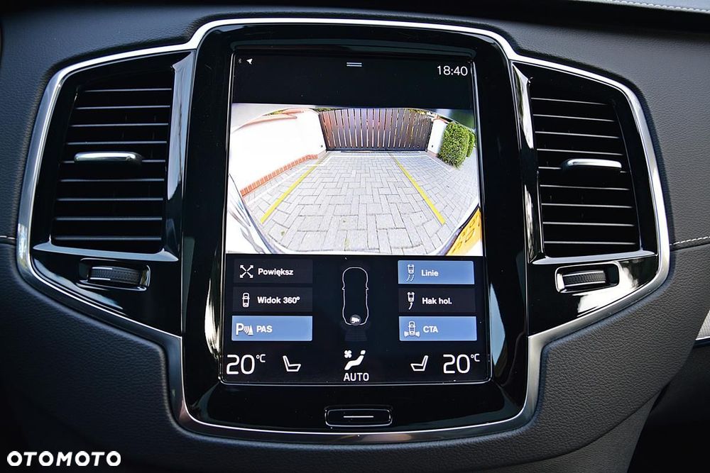 Volvo XC 90 - 30