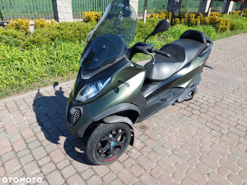 Piaggio MP-3 - 1