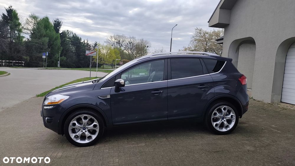 Ford Kuga 2.0 TDCi Titanium FWD - 35
