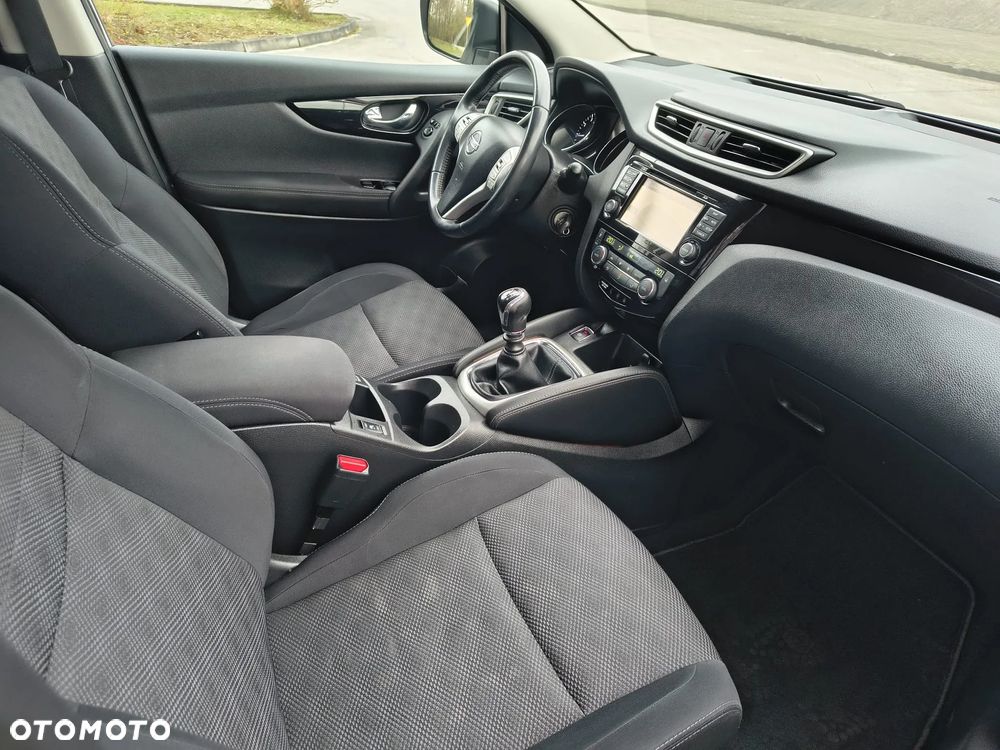 Nissan Qashqai 1.2 DIG-T 360 - 17