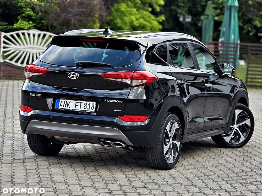 Hyundai Tucson 2.0 CRDI 4WD Automatik Premium - 18