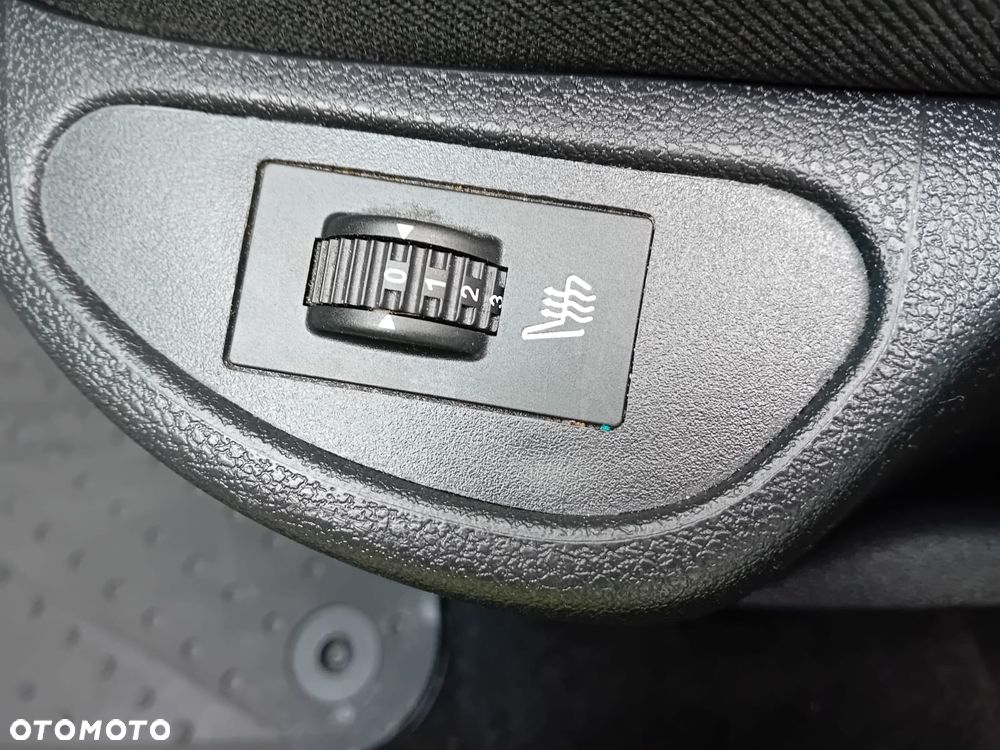 Peugeot 308 120 VTi Style - 25