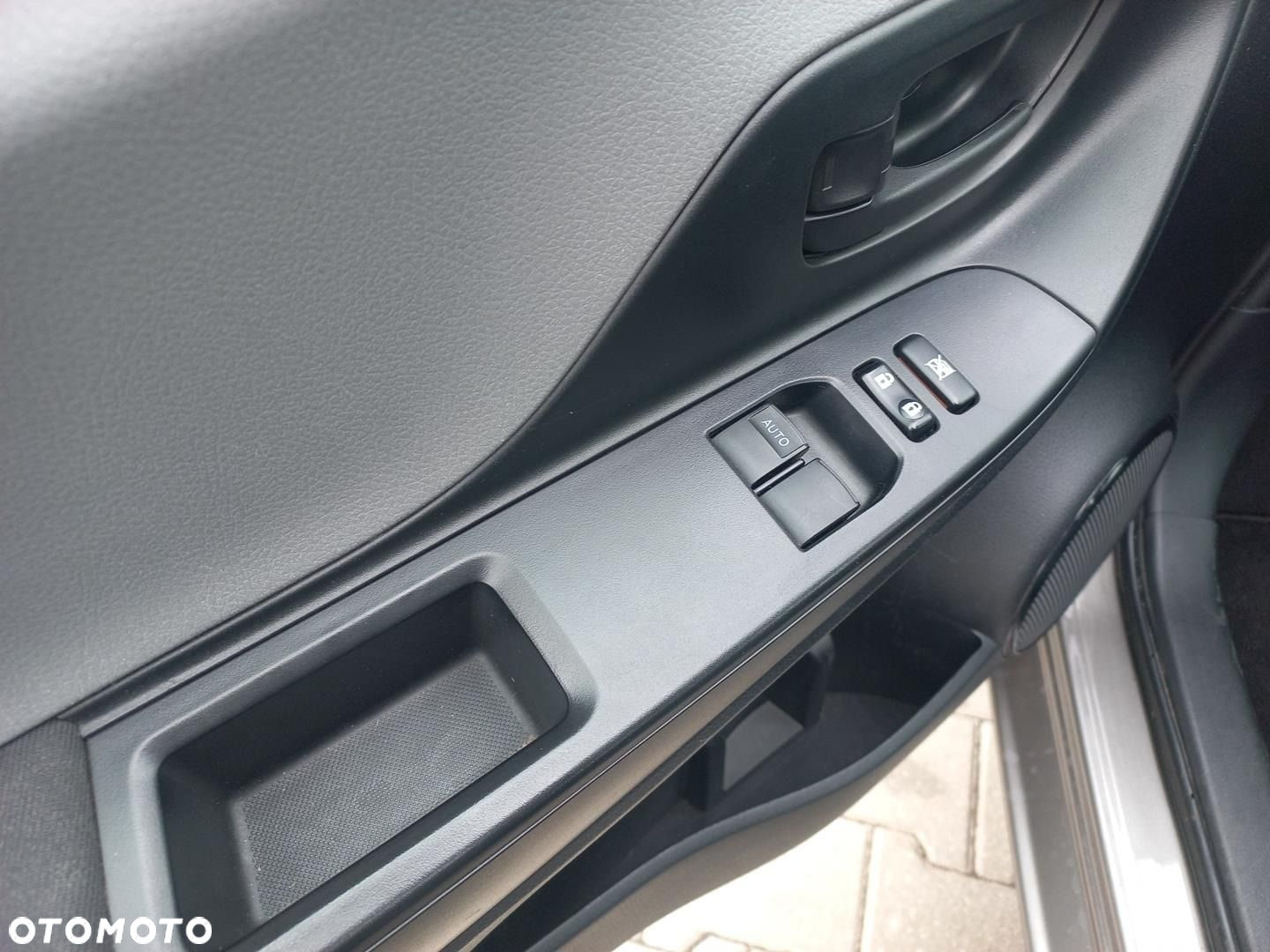 Toyota Yaris - 18