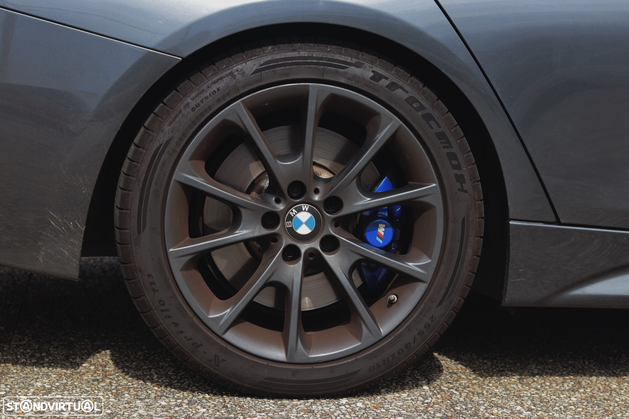 BMW 330 e iPerformance Pack M - 10