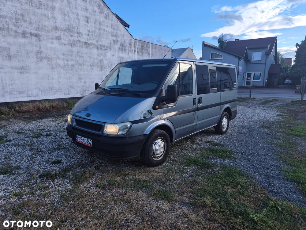 Ford Transit Tourneo GLX - 2