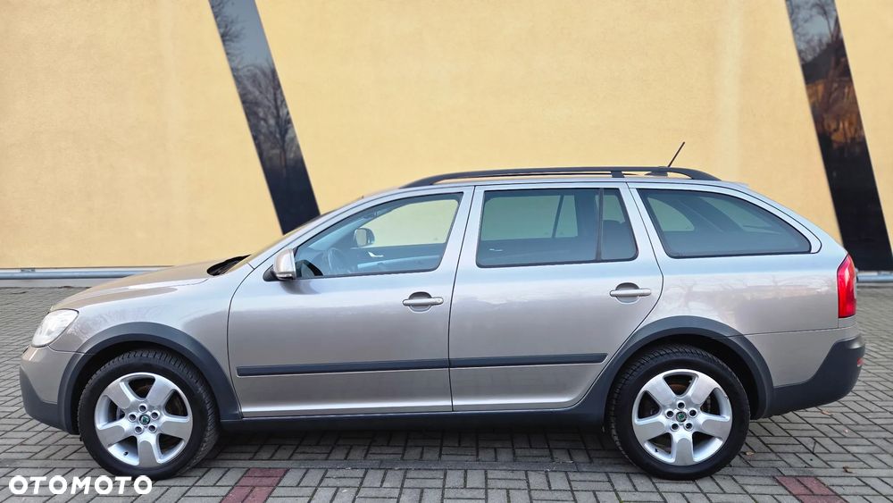 Skoda Octavia 2.0 TDI DPF 4x4 Scout - 7