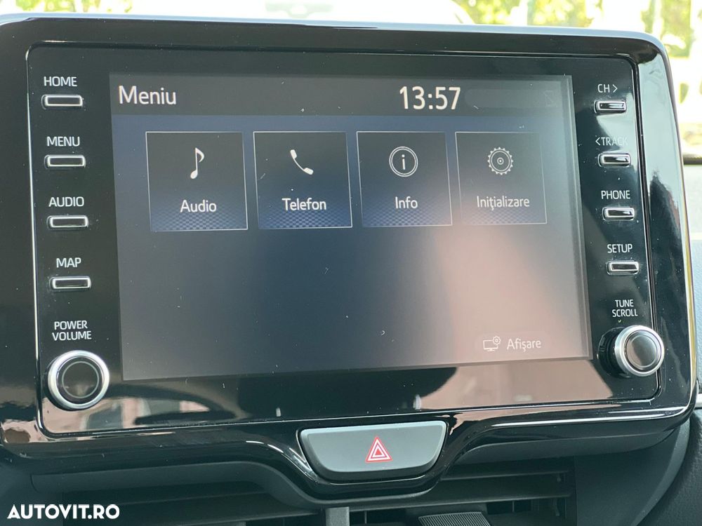 Toyota Yaris 1.5 CVT Dynamic - 20