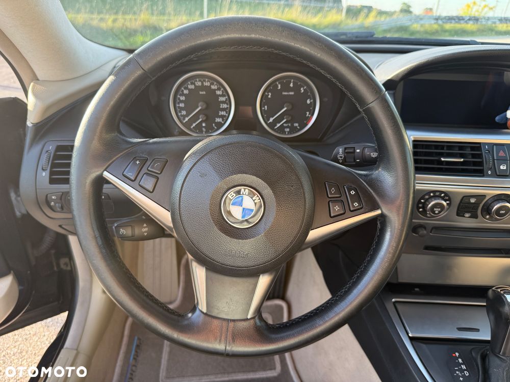 BMW Seria 6 630 i - 12