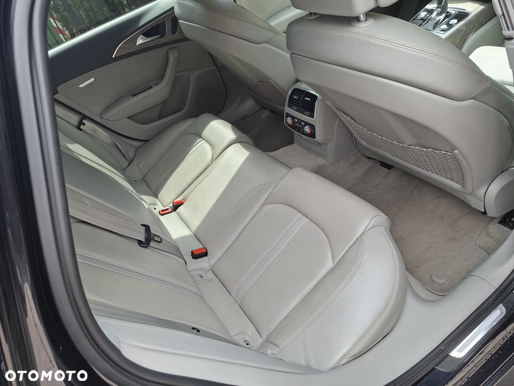 Audi A6 Avant 3.0 TDI Quattro S tronic - 14