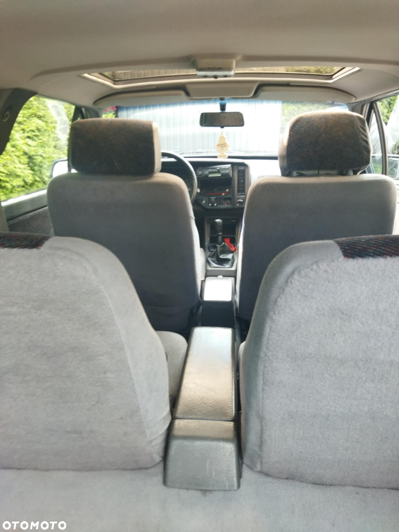 Volvo Seria 400 - 6