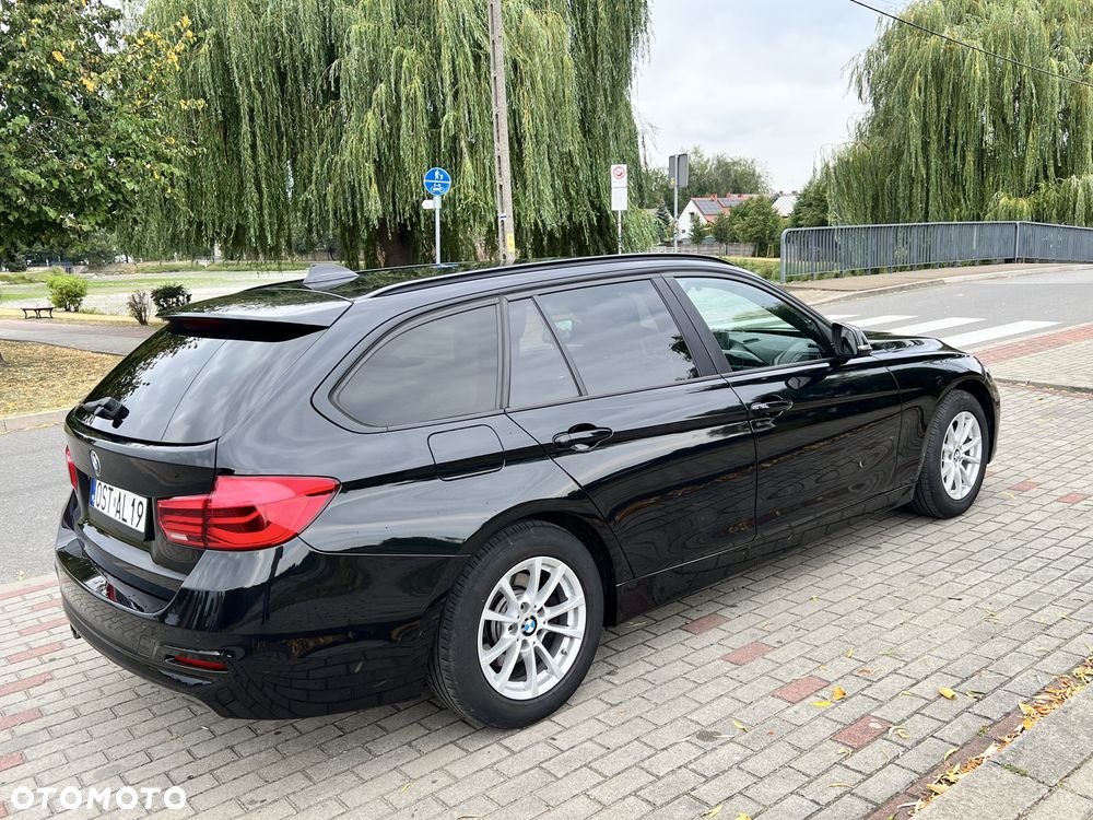 BMW Seria 3 320i Advantage - 5