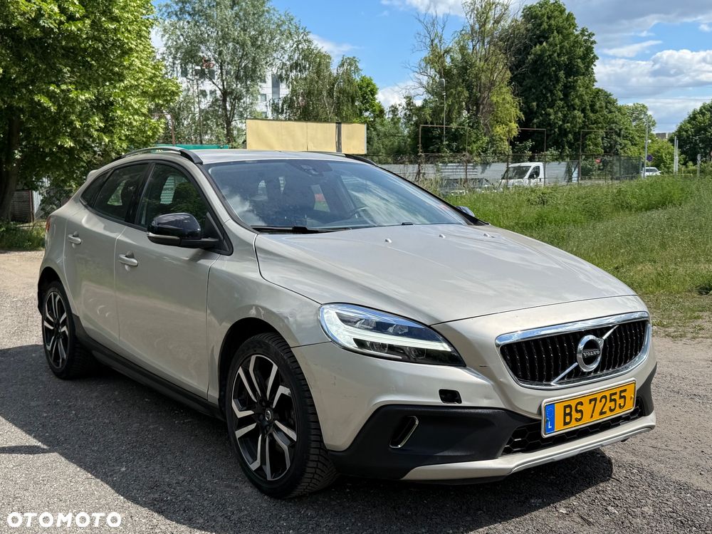 Volvo V40 Cross Country D3 Drive-E SCR Momentum - 2