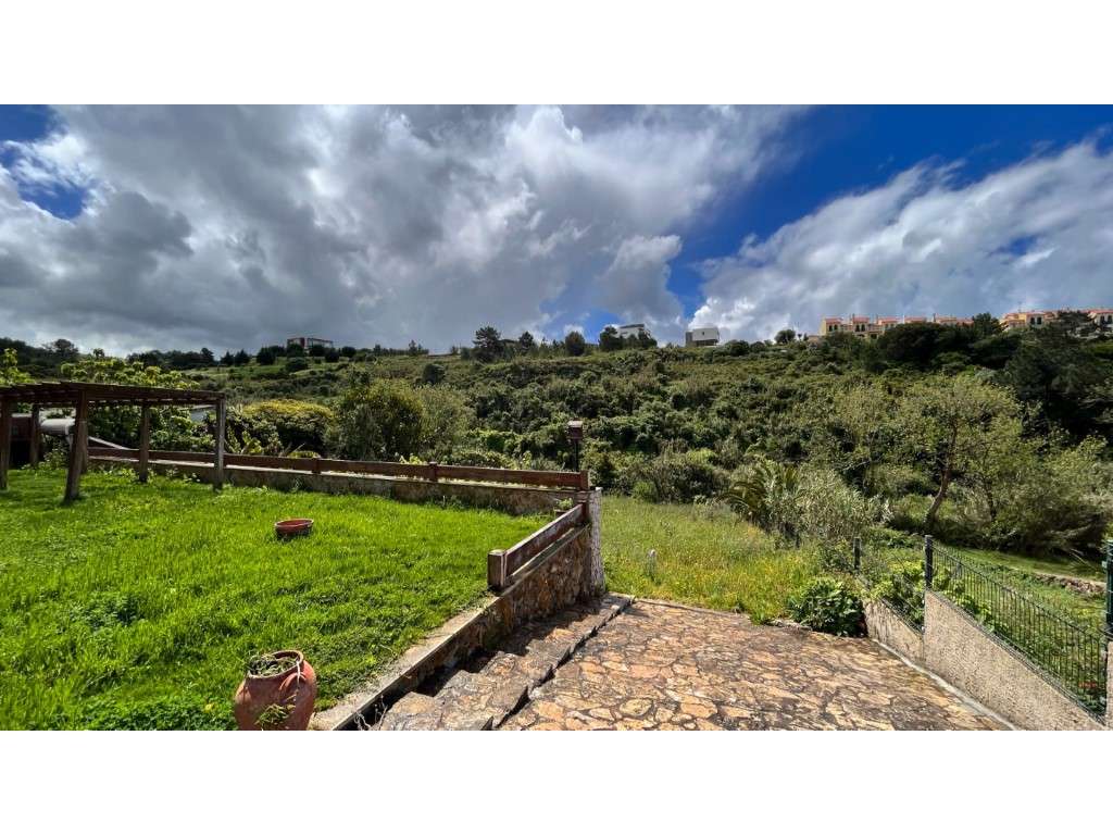 Moradia T4 na Ericeira com Garagem para 3 Carros e Jardim - Grande imagem: 4/34