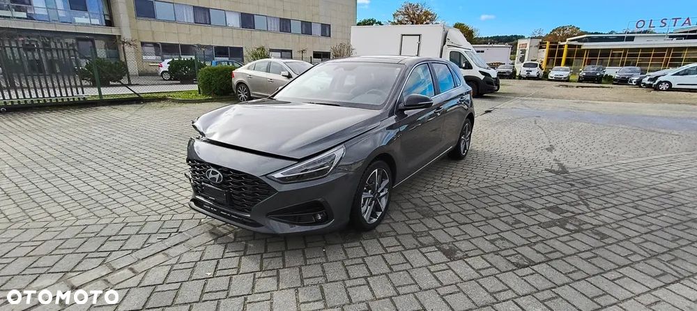 Hyundai i30 1.5 T-GDI 48V-Hybrid DCT Advantage - 1